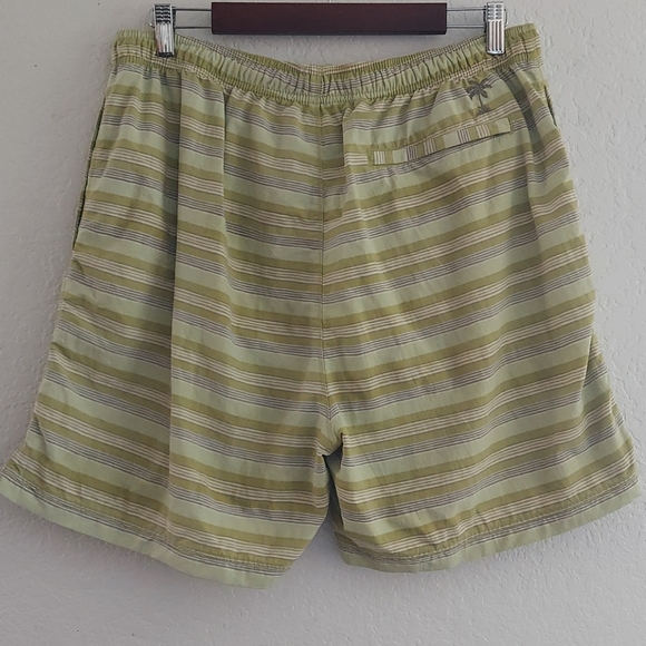 Tommy Bahama Swim Trunks Size L - Picture 3 of 5